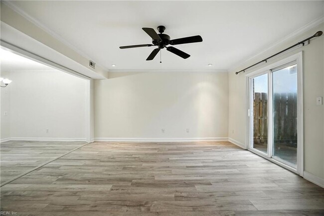 Building Photo - 590 Tenbee Ln