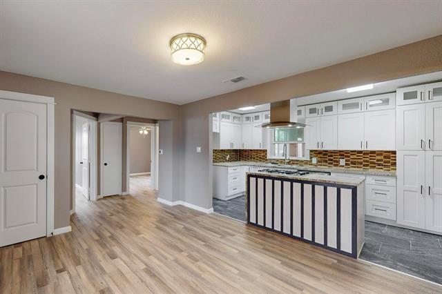 Building Photo - 1035 Blaylock Cir S