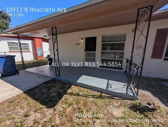 Building Photo - 10913 Hyacinth Ave