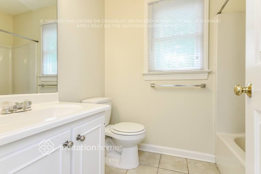 Building Photo - 104 Tarpley Way