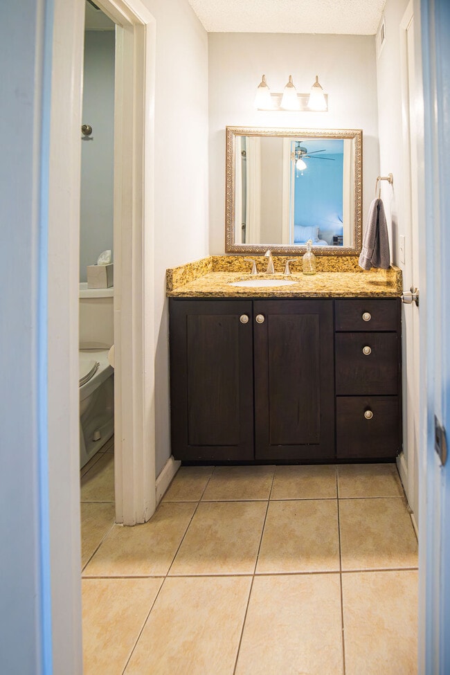 Building Photo - 210 Old Hickory Blvd