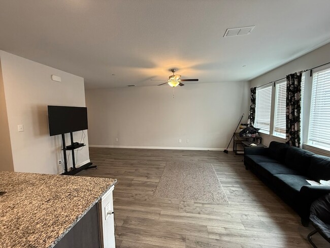 Building Photo - 1108 Bowie Dr