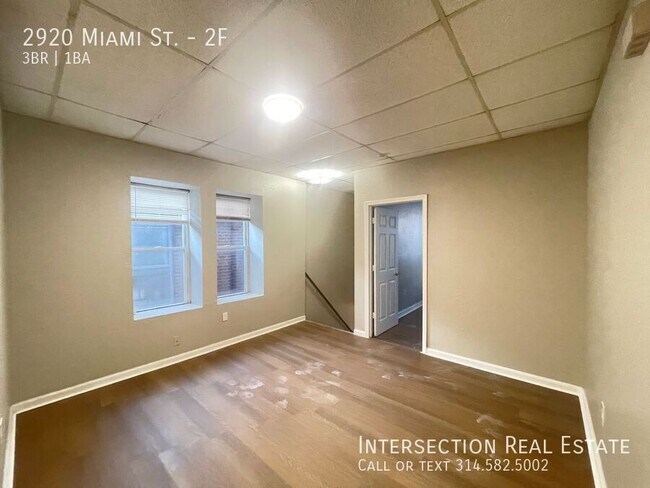 Building Photo - 2920 Miami St