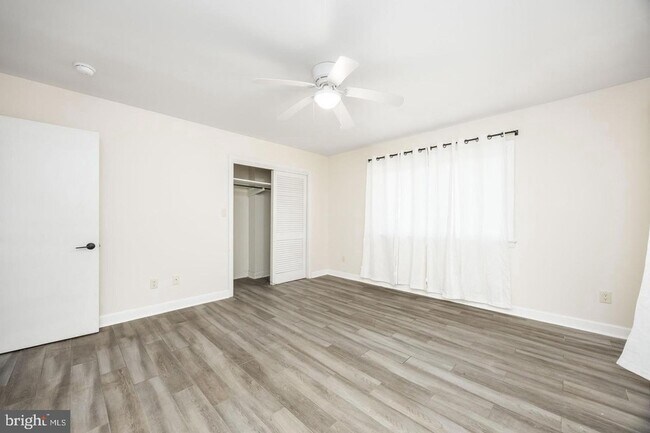 Building Photo - 731 Richwil Dr