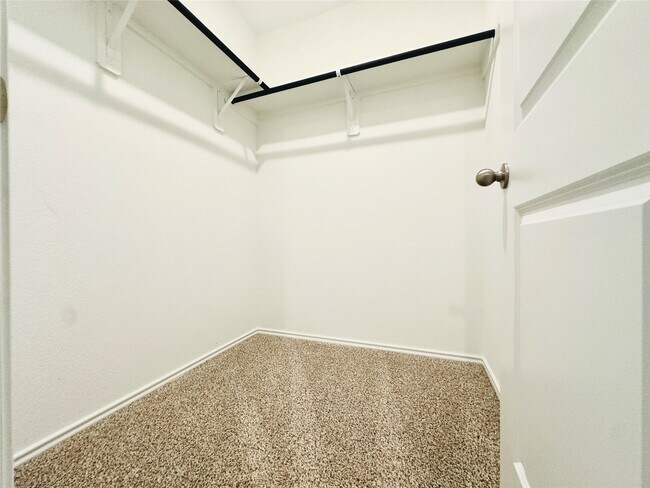 Building Photo - 6059 Canyon Dawn Dr