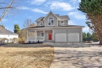 Building Photo - 6015 Holland Dr