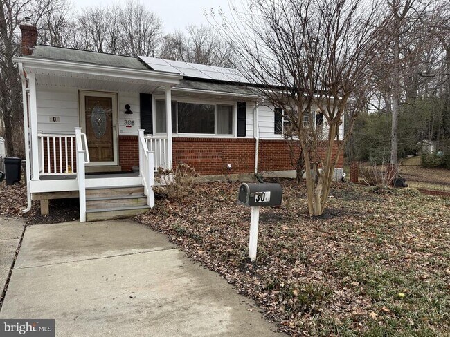 Building Photo - 308 Clagett Dr