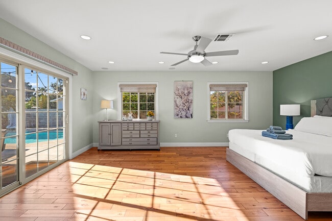 Building Photo - Luxury Estate with Sparkling Pool & Elegant Amenities