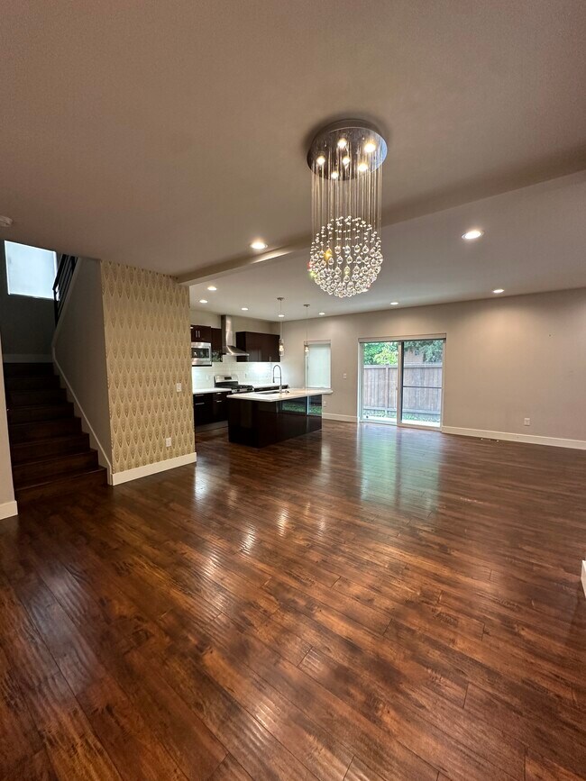 Building Photo - 13110 SE 219th Pl