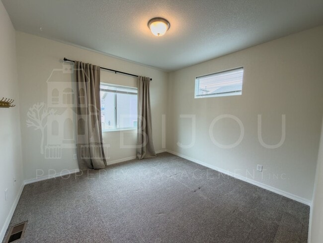 Building Photo - 4519 Samaritan Lp