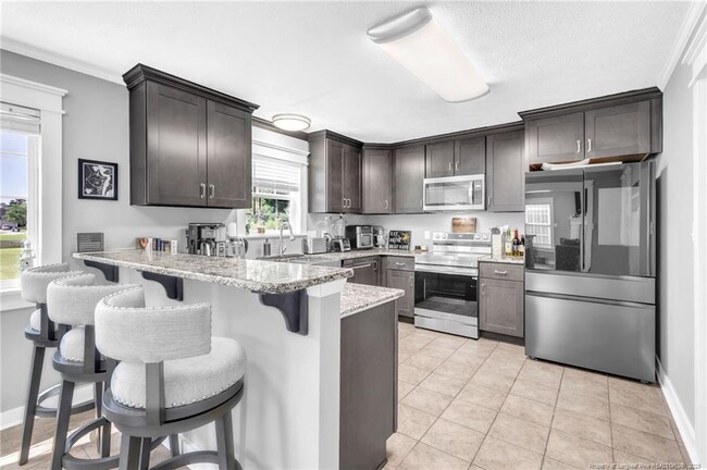 Building Photo - 6545 Ryefield Dr