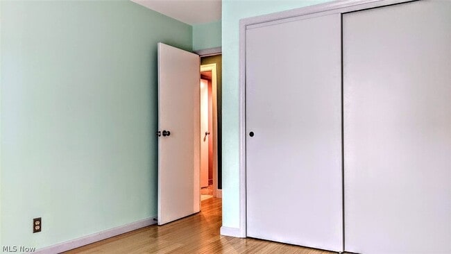 Building Photo - 25 Trenton Square