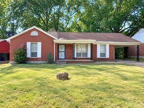 Building Photo - 3611 Naylor Dr