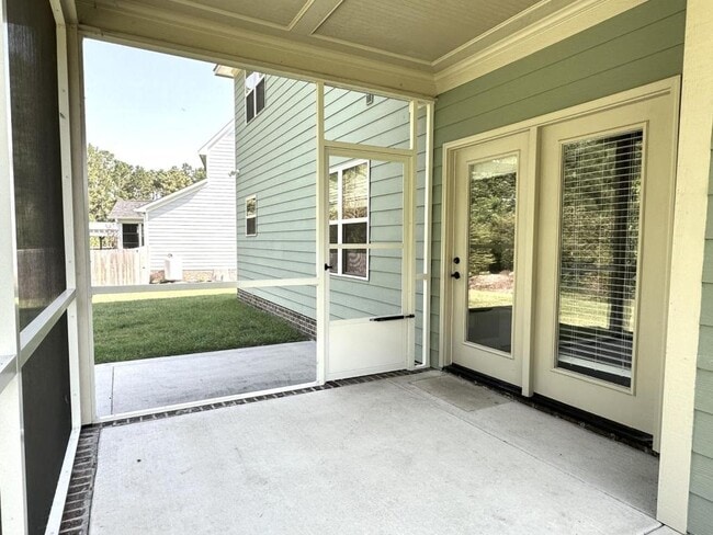 Building Photo - 3613 Camberly Dr