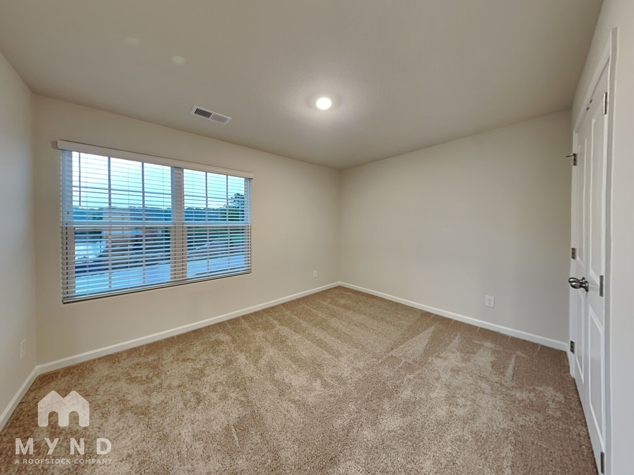 Building Photo - 40 Royal Mdw Dr