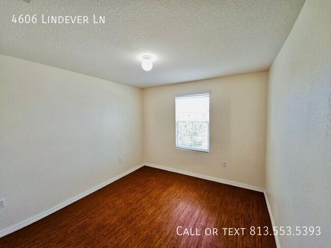 Building Photo - 4606 Lindever Ln