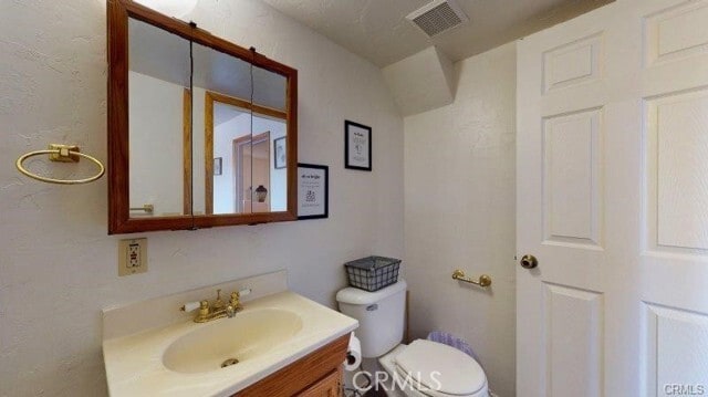 Building Photo - 621 Arth Dr