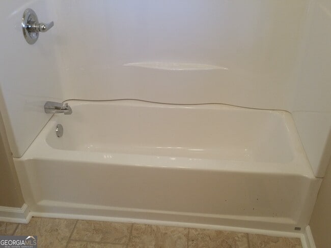 Building Photo - 61 Tram Track Rd