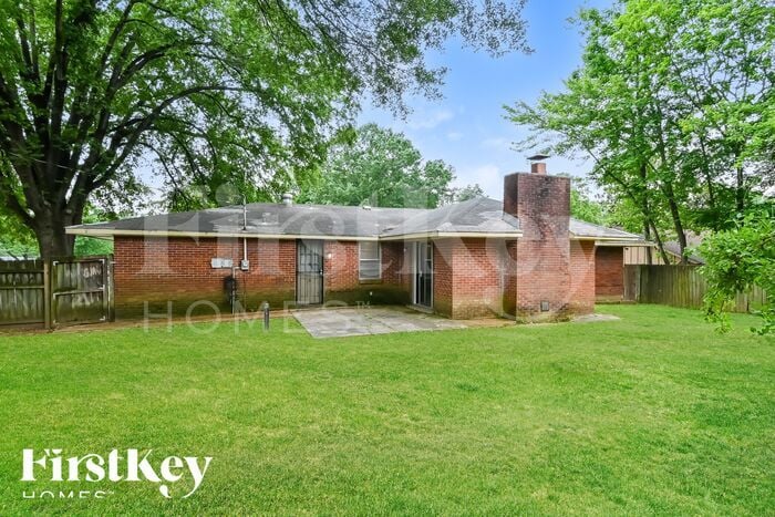 Building Photo - 5176 Rolling Meadows Dr