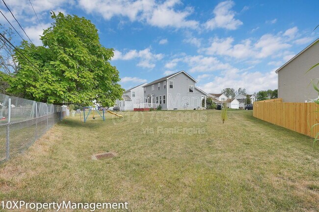 Building Photo - 3056 Melville St