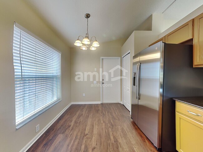 Building Photo - 13129 Early Run Ln