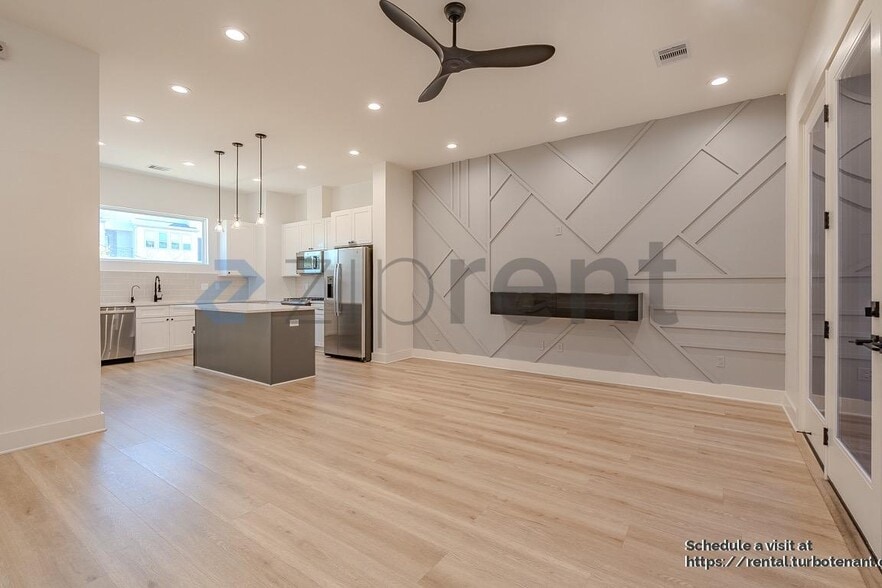 Building Photo - 2852 Cline St