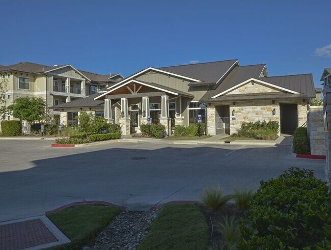 Building Photo - 11300 Farrah Ln