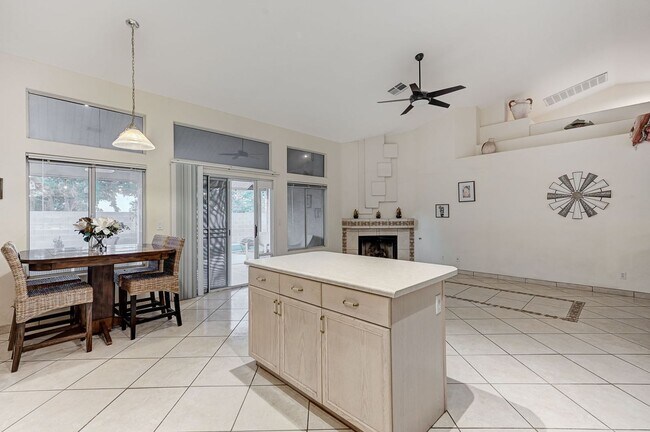 Building Photo - Henderson Single-Story Gem with Gas Firepl...