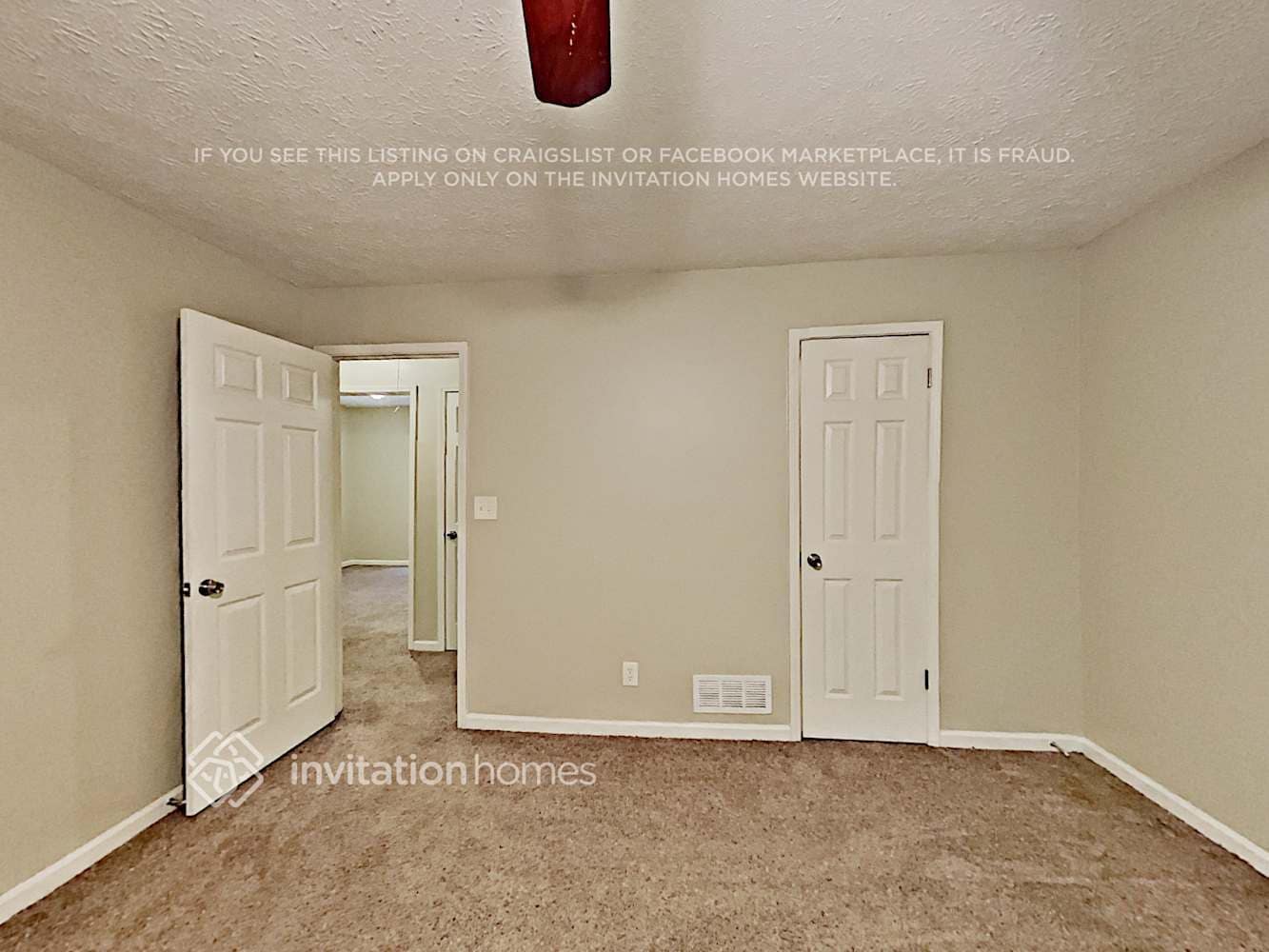Building Photo - 2320 Tapanzee Ln
