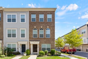 Building Photo - 7125 Rowlock Aly