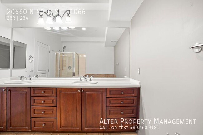 Building Photo - 20660 N 40th St