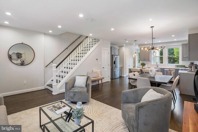 Building Photo - 4023 New Hampshire Ave NW