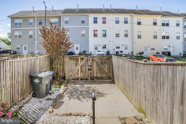 Building Photo - 1529 Tanner St SE