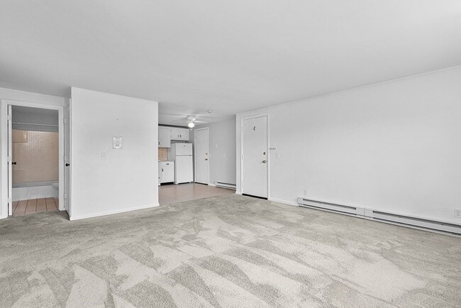 Building Photo - 91 Pleasant St
