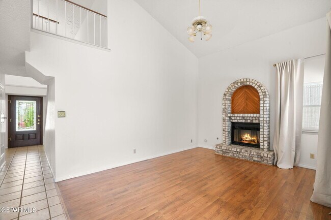 Building Photo - 4612 Loma Grande Dr