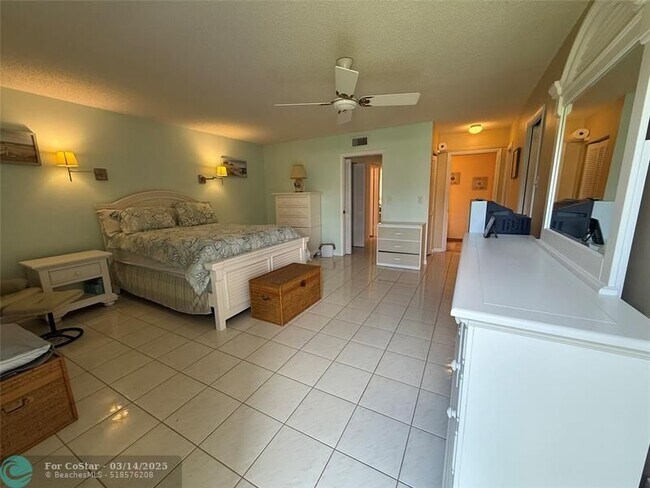 Building Photo - 1397 High Point Way