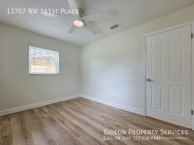 Building Photo - 13707 NW 141 Pl