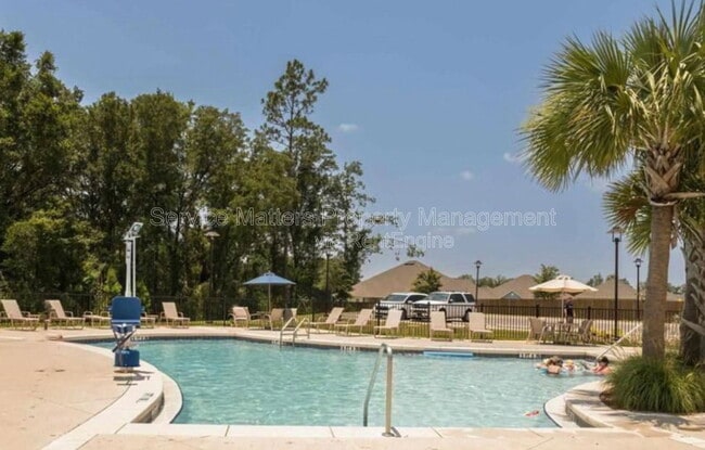 Building Photo - 5745 Danbury Blvd