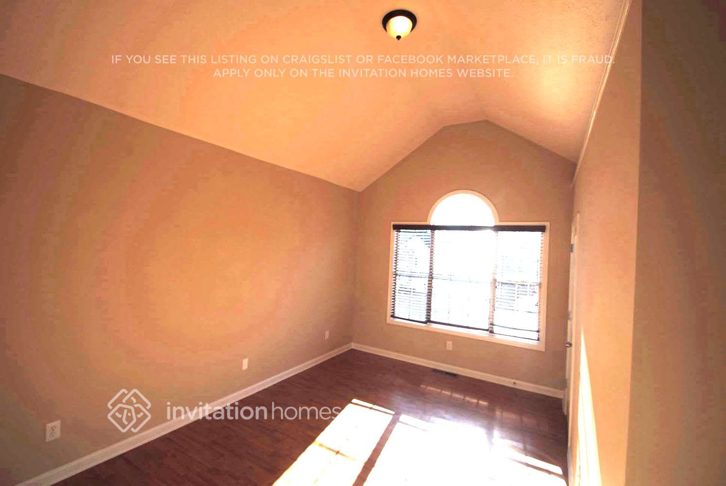 Building Photo - 4088 Water Hole Ct