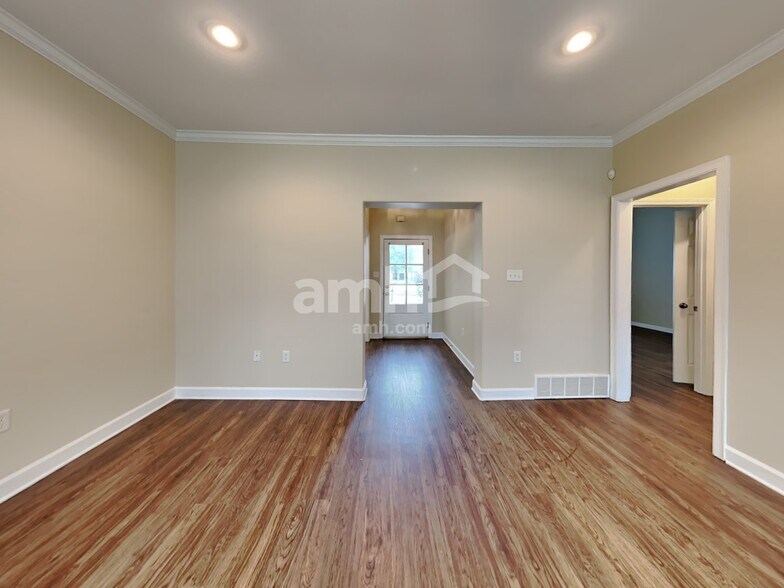 Building Photo - 1166 Havenwood Dr