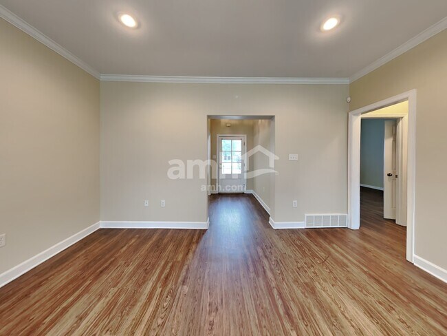 Building Photo - 1166 Havenwood Drive