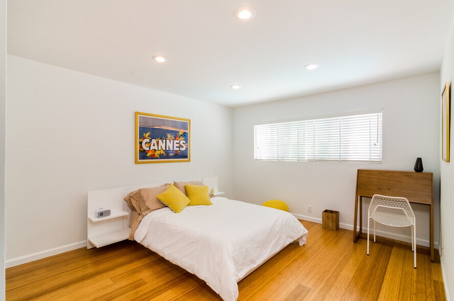 Building Photo - 22626 Pacific Coast Hwy