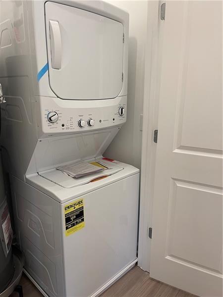 Building Photo - 101 Pearl St