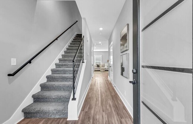 Building Photo - 1504 Jonathan Wade Cir