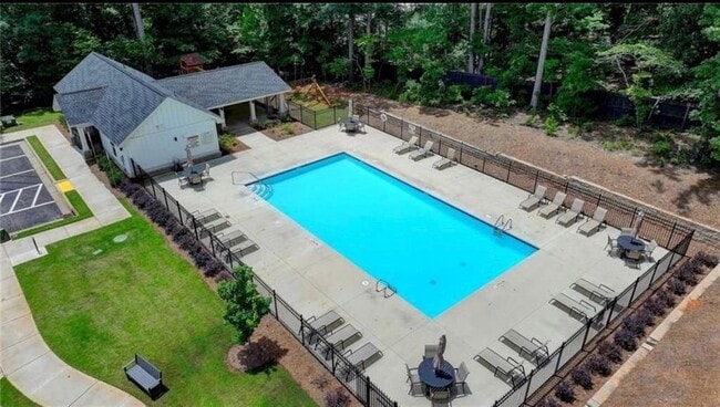 Building Photo - 6290 Bracken Brown Dr