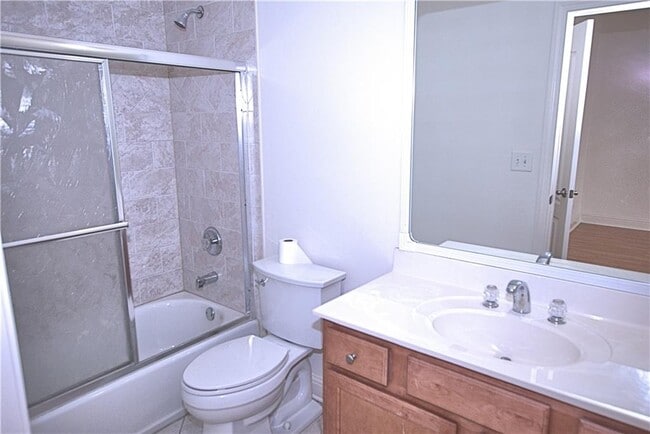 Building Photo - 56 Creekside Park Dr