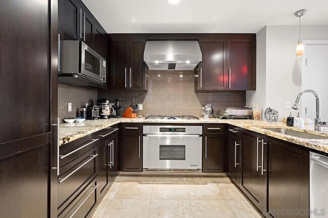 Building Photo - 1262 Kettner Blvd