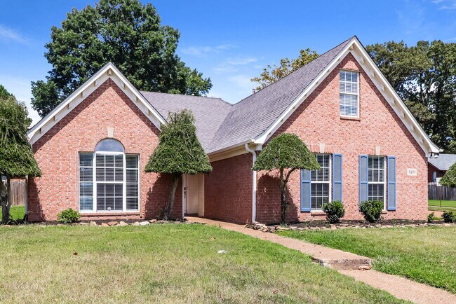 Building Photo - 5694 Pecan Trce