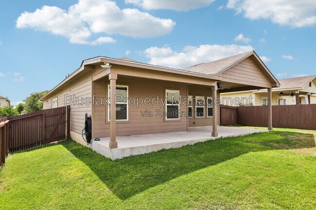 Building Photo - 1807 Golden Maple