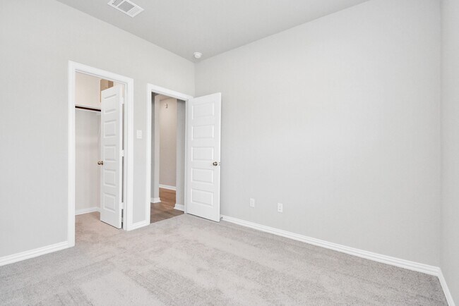 Building Photo - 4627 Aurora Glen Dr